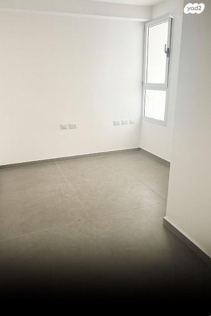 דירה, מעפילי אגוז 66, נווה חן, תל אביב יפו