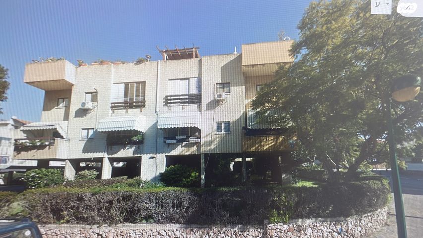 גג/ פנטהאוז, בן ציון דינור, הרצליה הירוקה, נווה עובד, הרצליה