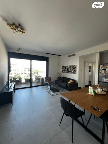 דירה, ויצמן 113, הצפון החדש - צפון, תל אביב יפו