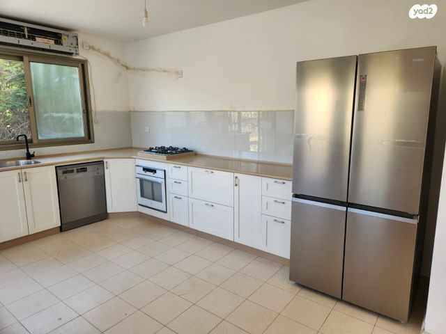 בית פרטי/ קוטג', אחיסמך, אחיסמך