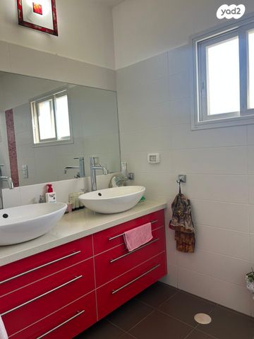 בית פרטי/ קוטג', דובדבן, מורדות טבריה, טבריה