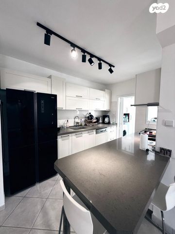 דירה, הר שומרון, רובע י"א, אשדוד