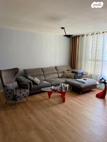 דירה, בן גוריון, מרכז, כפר סבא