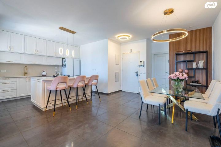 דירה, היובל, אור עקיבא