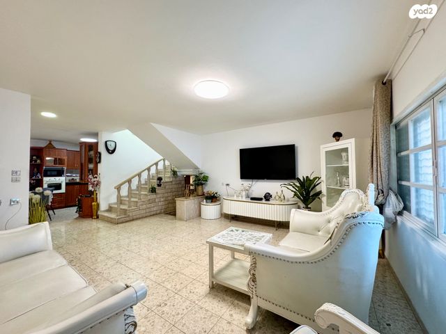 דו משפחתי, העליה, שאר העיר, עפולה