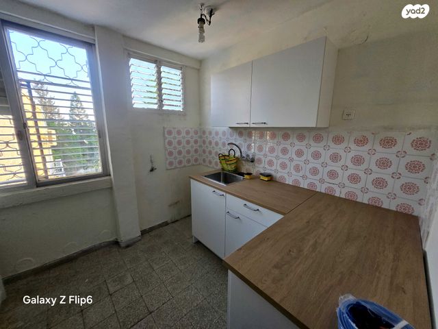 דירה, אח"י דקר, נווה שרת, תל אביב יפו