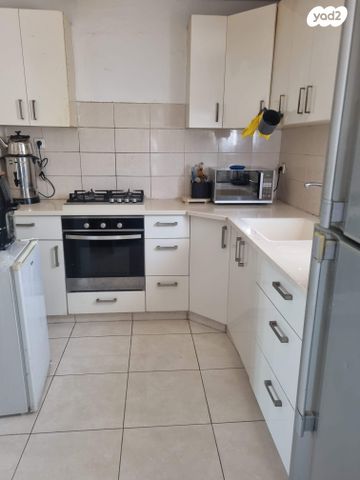 יצחק גרינבוים 