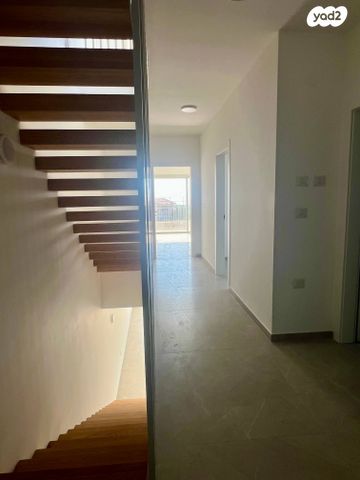 דו משפחתי, השחף, גבעת אולגה, חדרה