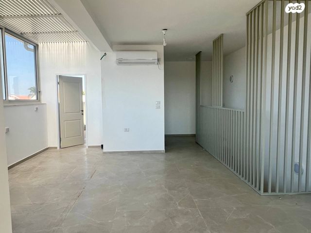 דו משפחתי, השחף, גבעת אולגה, חדרה