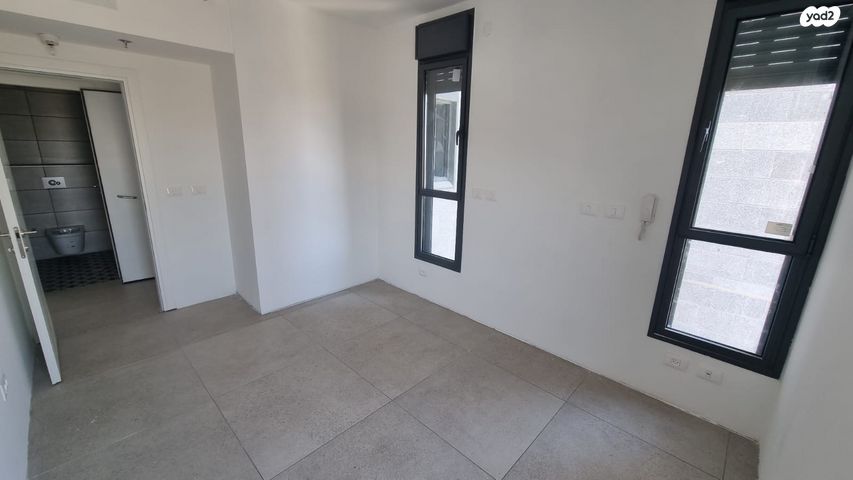 דירה, הר מירון, נווה ישראל, הרצליה