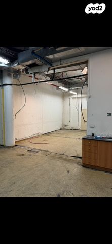 מחסנים, הרצליה פיתוח, הרצליה