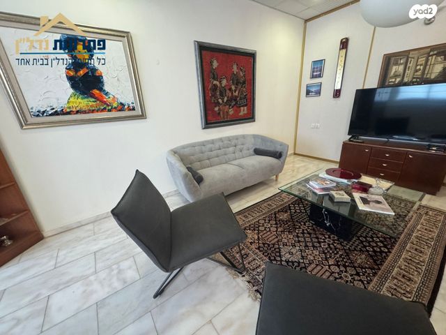 משרדים, אתגר, אזור תעשיה, טירת כרמל