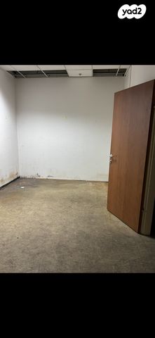 מחסנים, הרצליה פיתוח, הרצליה