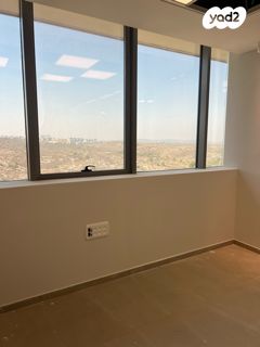 משרדים, מודיעין מכבים רעות