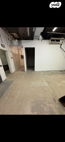 מחסנים, הרצליה פיתוח, הרצליה