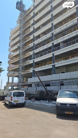 משרדים, אברהם גירון 18, מכב"י, יהוד מונוסון