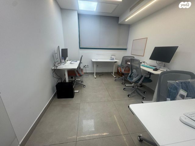 משרדים, החילזון 1, בורסה, רמת גן