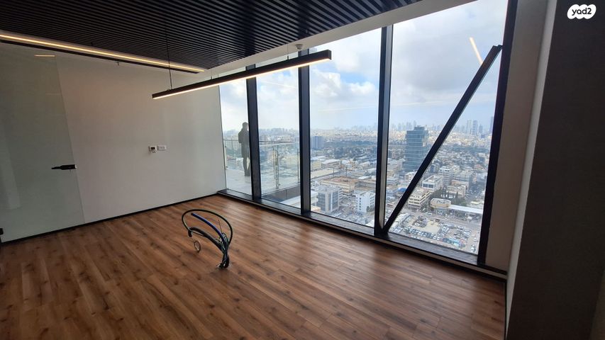 תוצרת הארץ 3