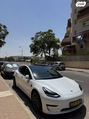 טסלה מודל 3