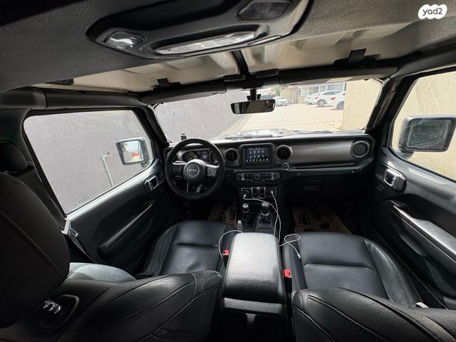 רנגלר Sport ארוך אוט׳ בנזין 2.0 (272 כ״ס)