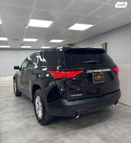 שברולט טראוורס