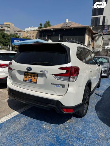 סובארו פורסטר