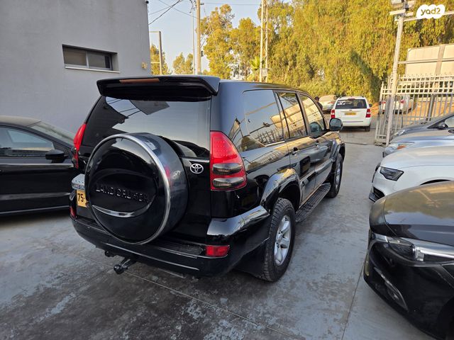 מודעת רכב טויוטה לנד קרוזר