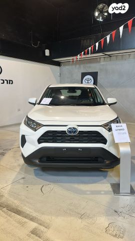 מודעת רכב טויוטה RAV4