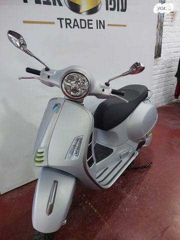 פיאג'ו וספה GTS300 סופר