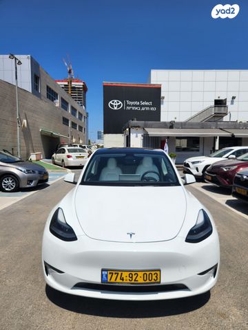 מודעת רכב טסלה מודל Y
