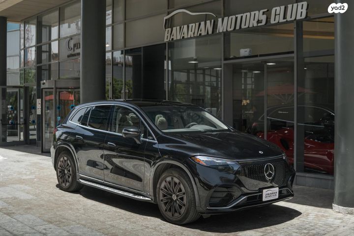 מודעת רכב מרצדס-בנץ EQS SUV