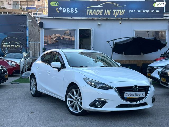 מודעת רכב מאזדה 3