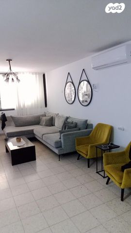 דירה, שדרות בן אב"י 46, נוף הטיילת, נתניה