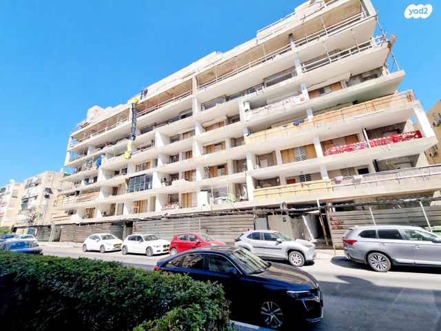 דירה, שדרות בר אילן 37, דרום מערב ותיק, בת ים