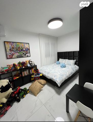 גג/ פנטהאוז, רוזמרין 11, סיגליות, באר שבע