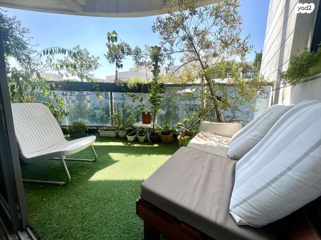 דירה, נווה גן, רמת השרון