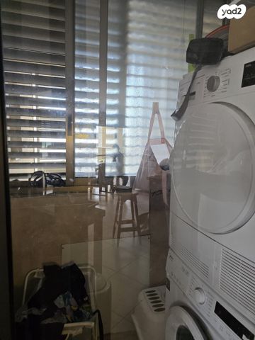 דירה, מרכז, הרצליה