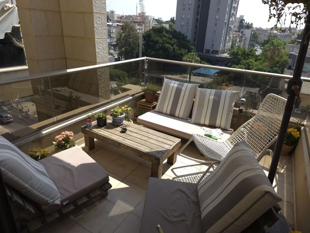 דירה, מרכז, הרצליה