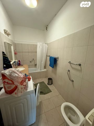 דירה, עמנואל הרומי 18, הצפון הישן - צפון, תל אביב יפו