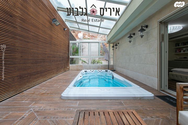 בית פרטי/ קוטג', קמיל הויסמנס, הוד הכרמל, דניה, חיפה