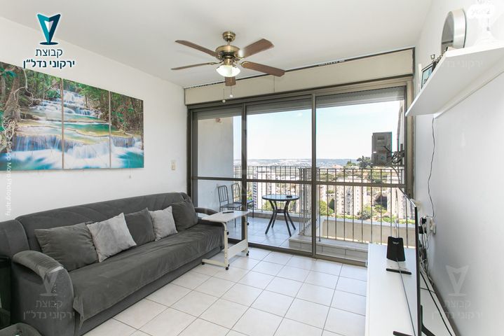 דירה, הלוטם, רמות יצחק, נשר