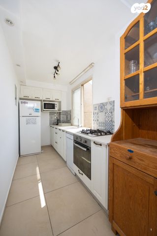 דירה, אדם 616, ארמון הנציב, תלפיות מזרח, ירושלים