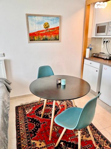 דירה, נוף הטיילת, נתניה