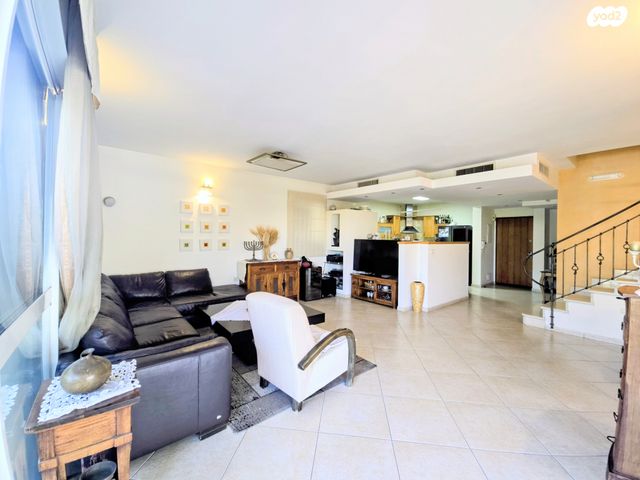 דופלקס, ביאליק, כפר סבא