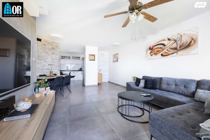 דירה, מירון אברמסון, קרית דוד, רחובות