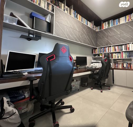 דירת גן, נווה זמר, רעננה