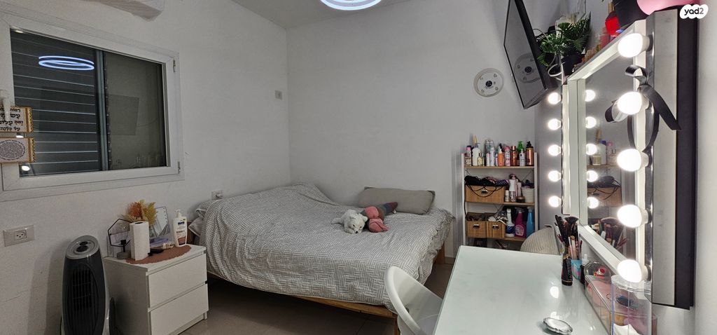 דירה, הנורית 5, הפרחים, קרית גת