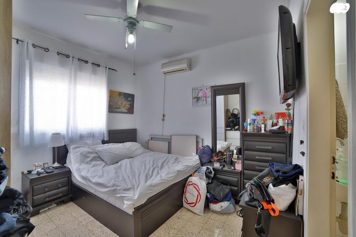 דירה, אלוף דן לנר 4, נווה אליעזר וכפר שלם מזרח, תל אביב יפו