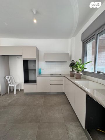 דירה, פרופ' יובל נאמן 11, תכנית ל', למד, תל אביב יפו