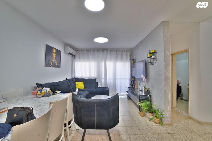 דירה, אלוף דן לנר 4, נווה אליעזר וכפר שלם מזרח, תל אביב יפו